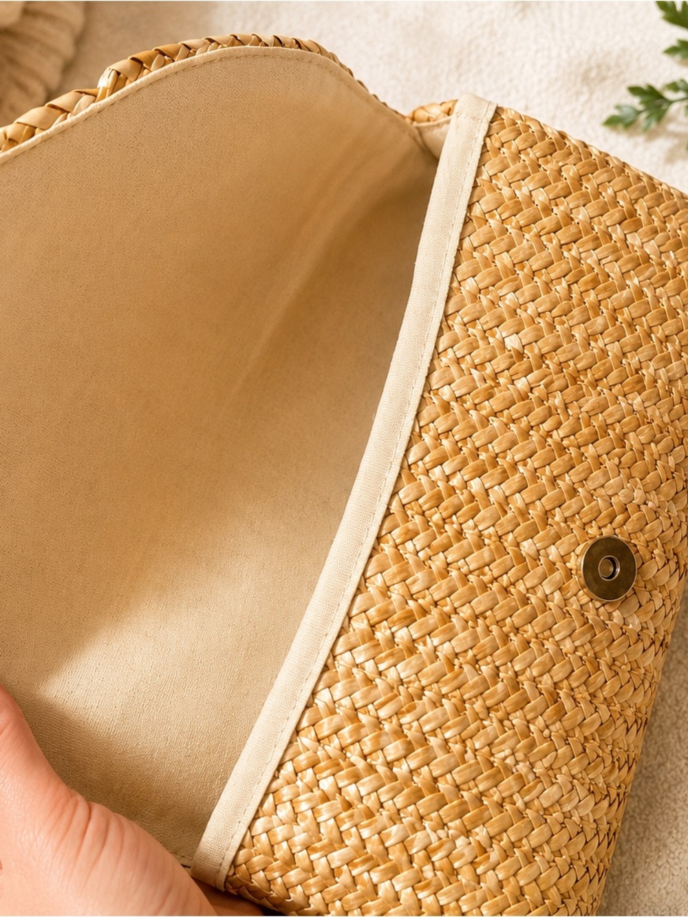 Woven Straw Clutch - Picture 2 of 3